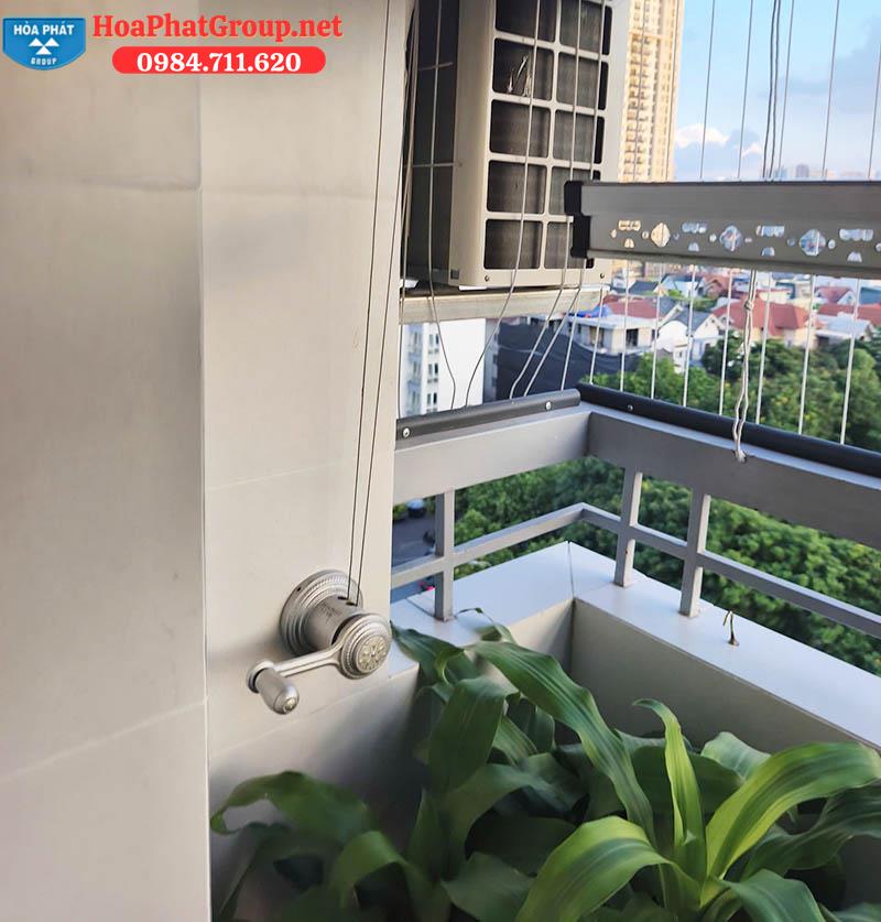 bộ tời giàn phơi tay quay liền chắc chắn bền đẹp được cư dân tại chung cư N04 lựa chọn nhiều bộ tời giàn phơi tay quay liền chắc chắn bền đẹp được cư dân tại chung cư N04 lựa chọn nhiều