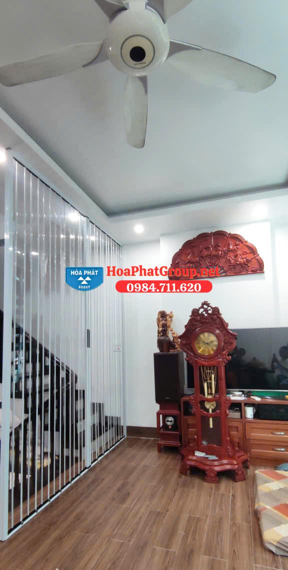 cửa xếp trong suốt đẹp cho phòng khách sang trọng cửa xếp trong suốt đẹp cho phòng khách sang trọng